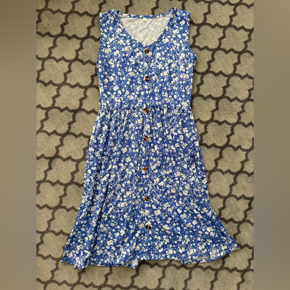 Blue Floral Button-Front Sleeveless Dress - Picture 5 of 7